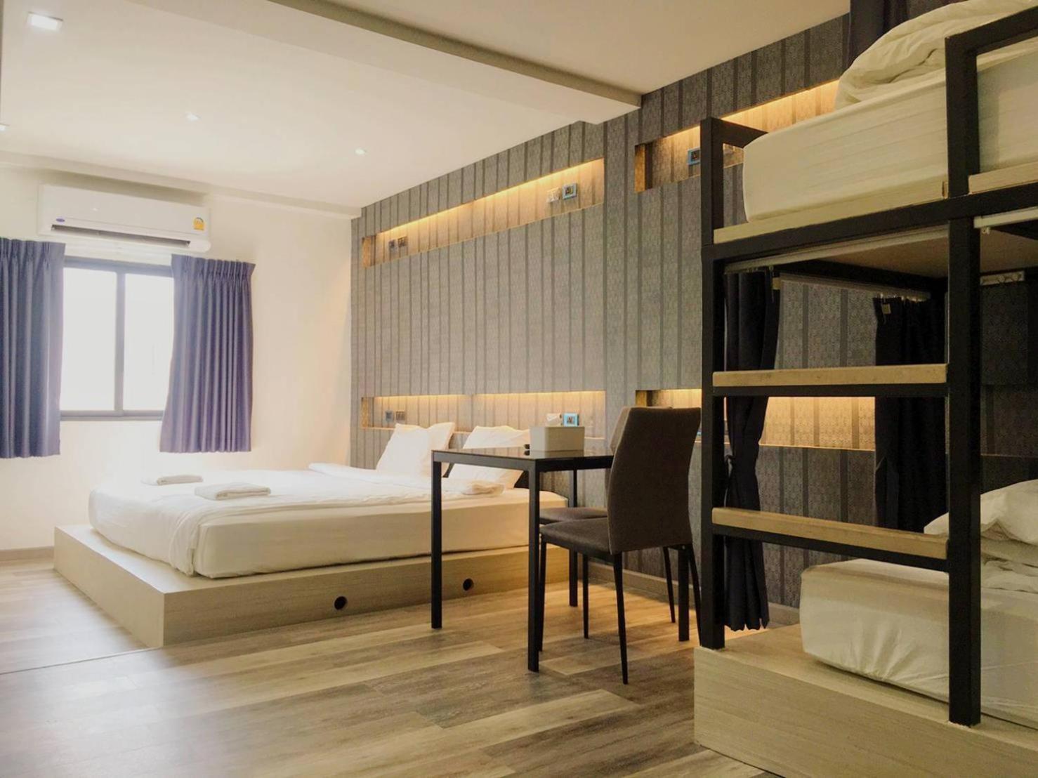 Baan Kun Mhor Hostel บ้านคุณหมอโฮสเทล Bangkok Eksteriør bilde