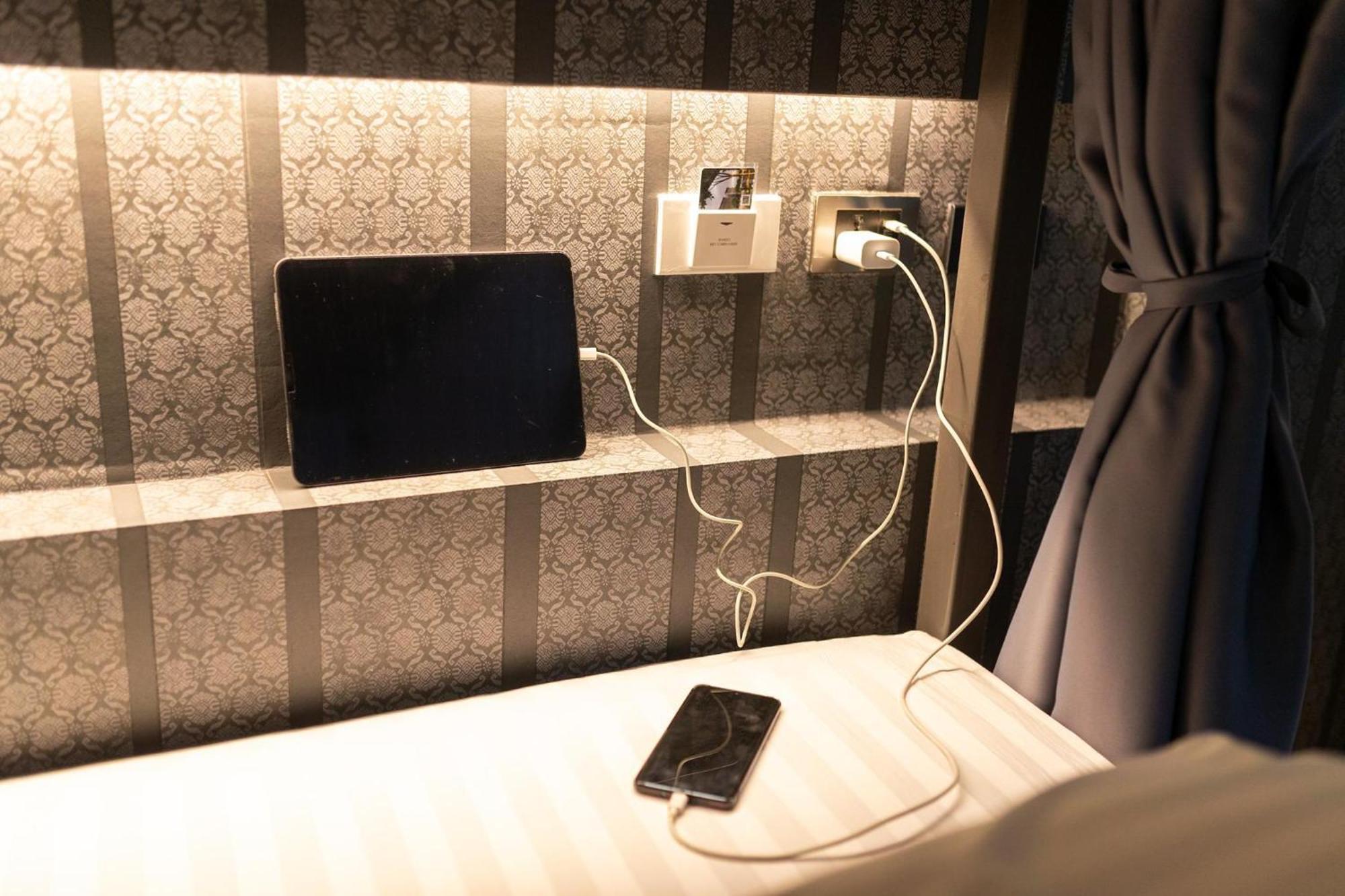 Baan Kun Mhor Hostel บ้านคุณหมอโฮสเทล Bangkok Eksteriør bilde